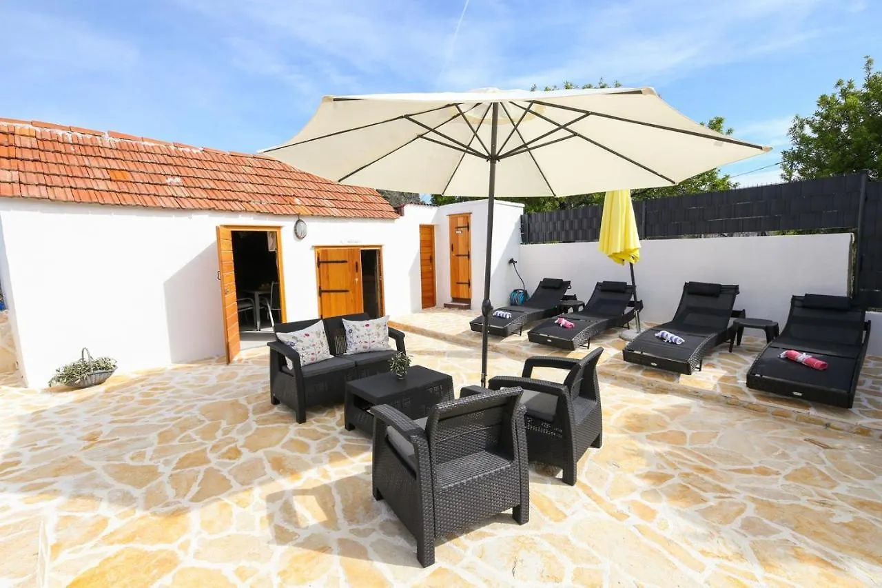 Casa Ambi - Villa With Pool On The Island Ciovo Trogir